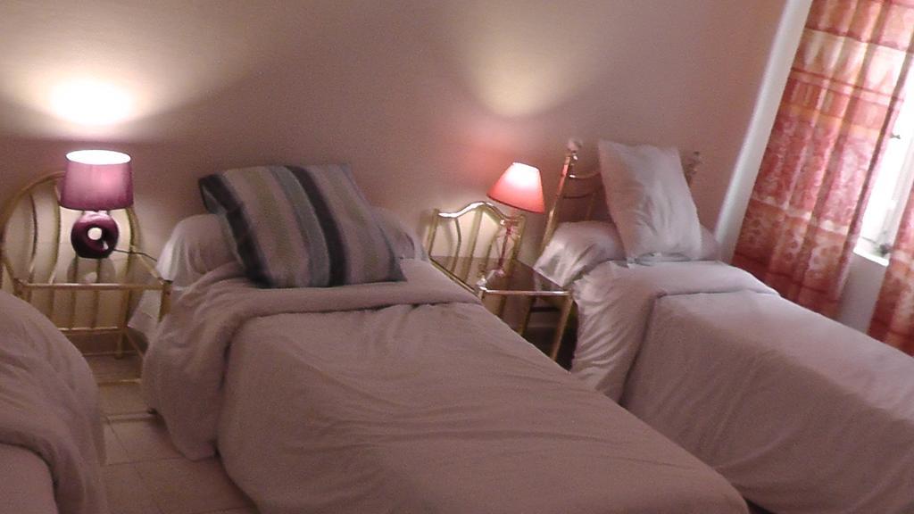 Hotel De La Renaissance 3*