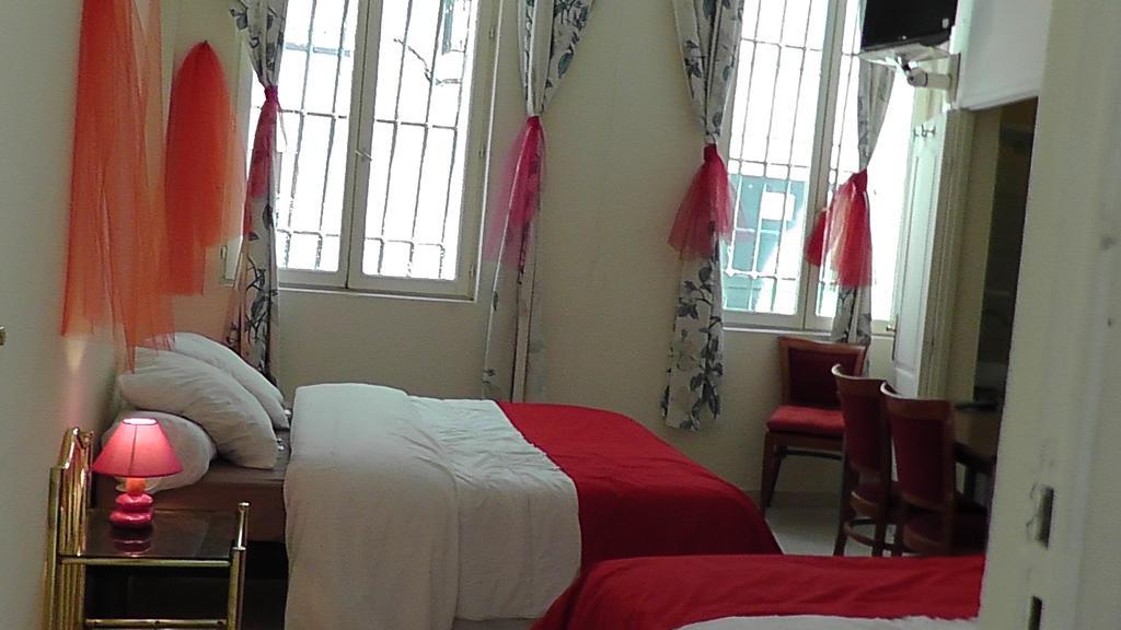 Hotel De La Renaissance 3*